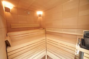 thumbnail: Sauna