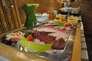 thumbnail: Breakfast buffet