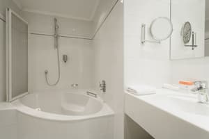 thumbnail: Bathroom
