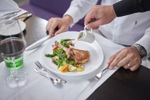 thumbnail: Restaurant
