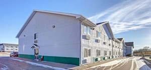 thumbnail: Exterior