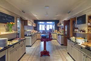 thumbnail: Interior