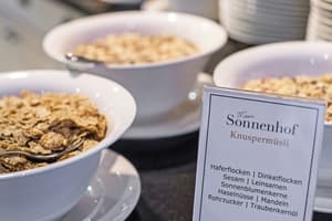 thumbnail: Breakfast area