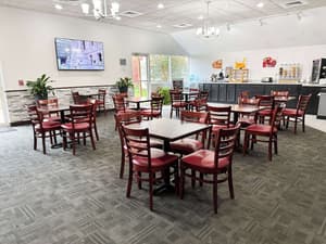 thumbnail: Breakfast area
