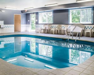 thumbnail: Pool