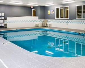 thumbnail: Pool