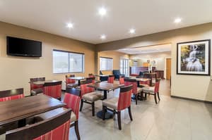 thumbnail: Breakfast area