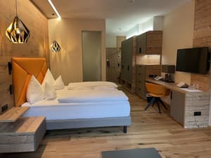thumbnail: Room