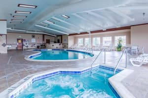 thumbnail: Pool
