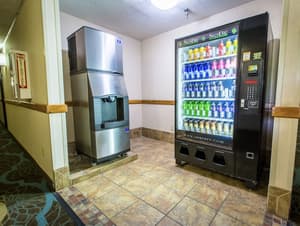 thumbnail: Vending machine