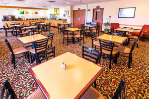 thumbnail: Breakfast area