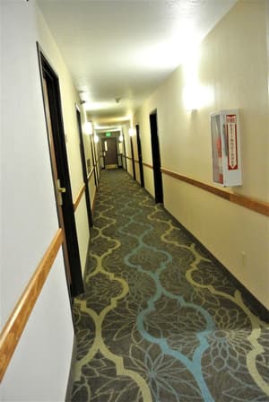 thumbnail: Hallway