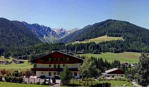 thumbnail: General view