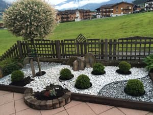 thumbnail: Garden