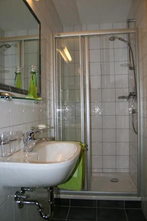 thumbnail: 10970975.jpg