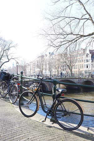 thumbnail: Bicycling