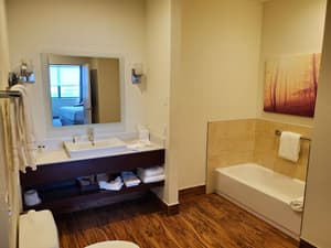 thumbnail: Bathroom
