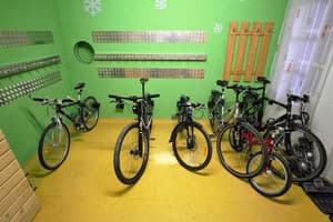 thumbnail: Bicycling