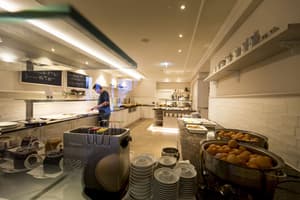 thumbnail: Breakfast area