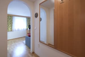 thumbnail: Hallway