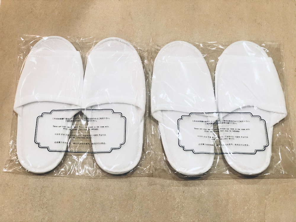 Room amenity
