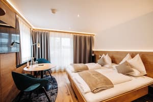 thumbnail: Interior