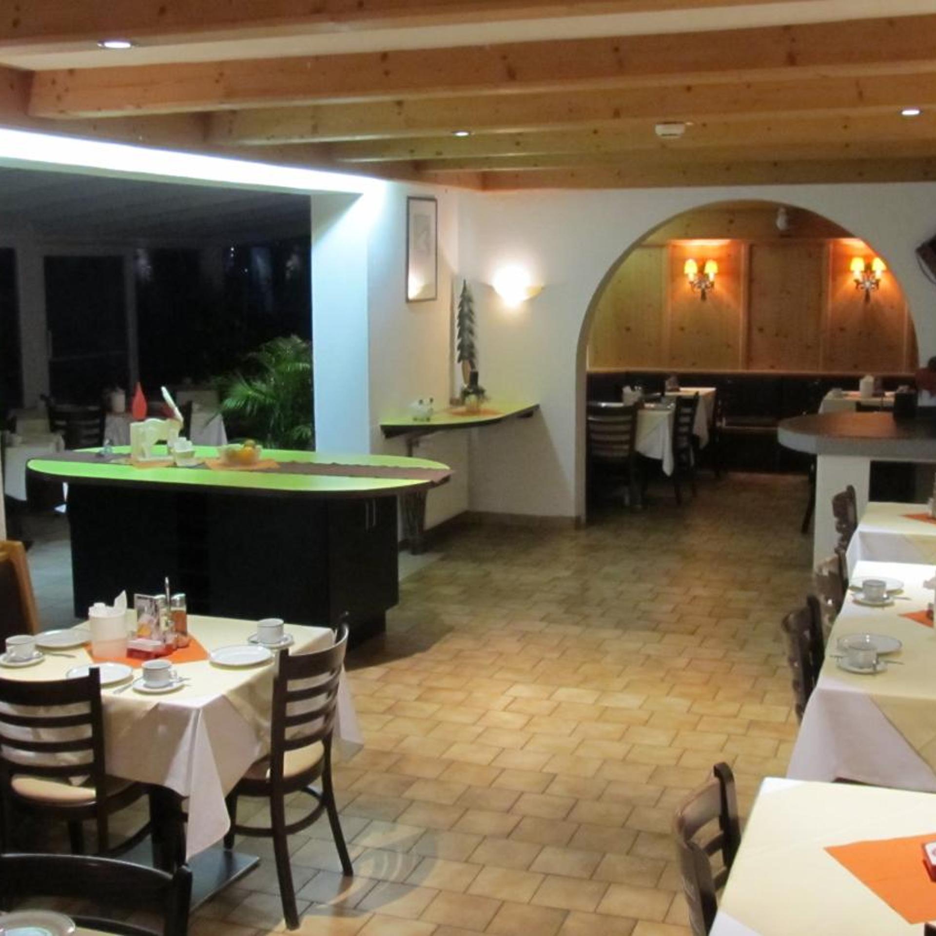 Restaurant-cafeteria