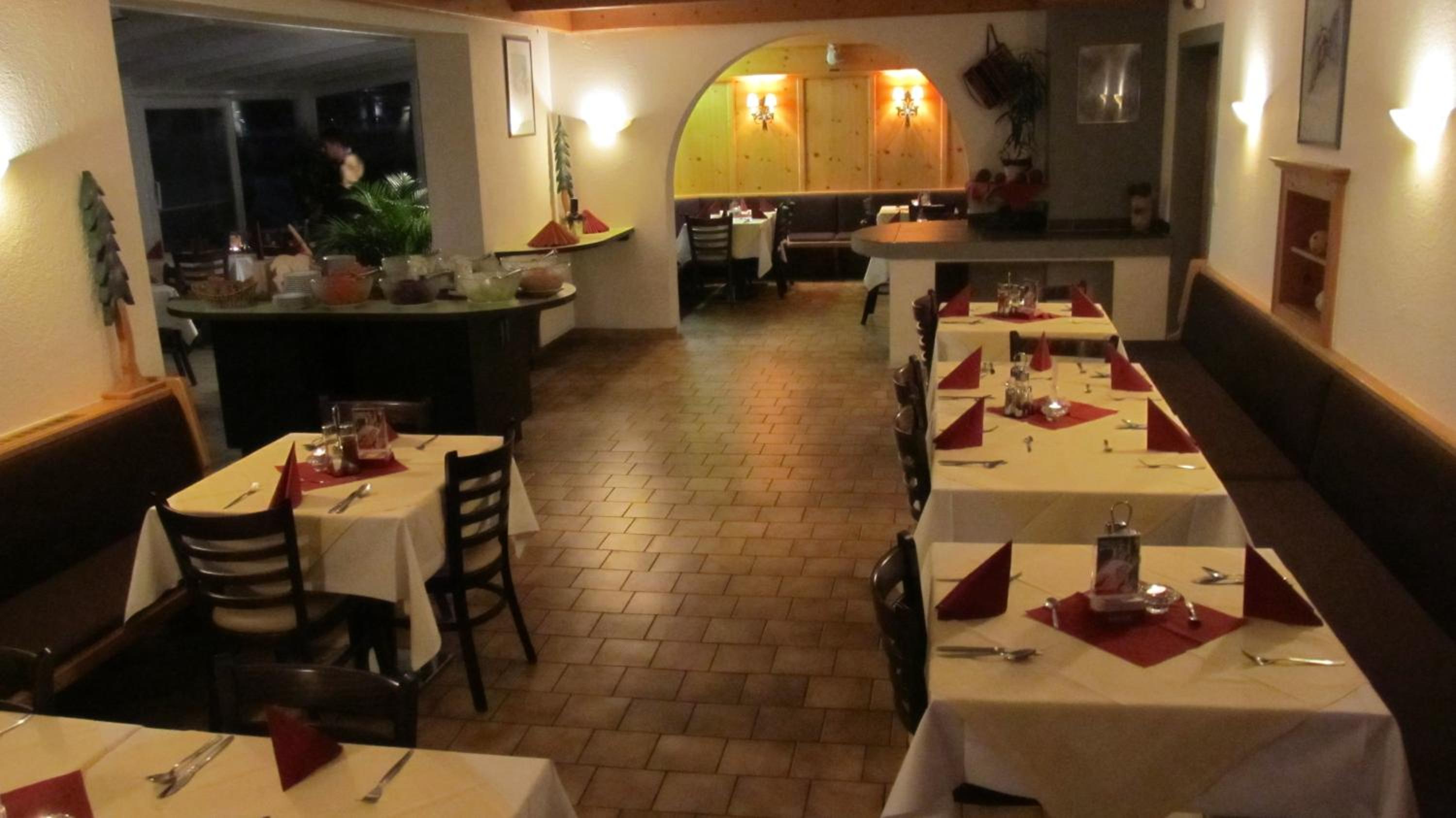 Restaurant-cafeteria