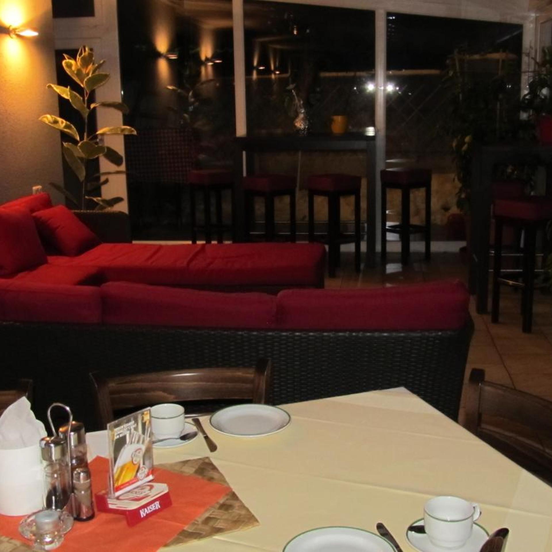 Restaurant-cafeteria