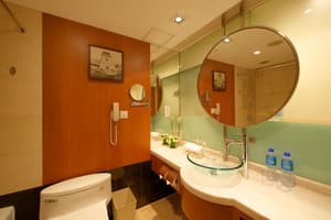 thumbnail: Bathroom