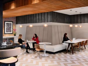 thumbnail: Breakfast area