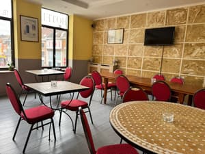 thumbnail: Restaurant