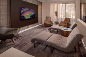 thumbnail: Lobby sitting area
