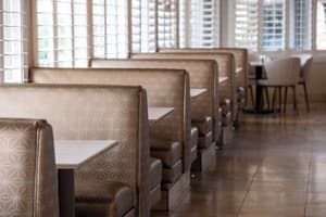 thumbnail: Restaurant