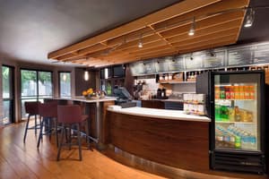 thumbnail: Restaurant