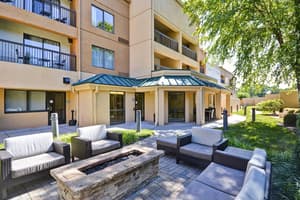 thumbnail: Terrace/patio