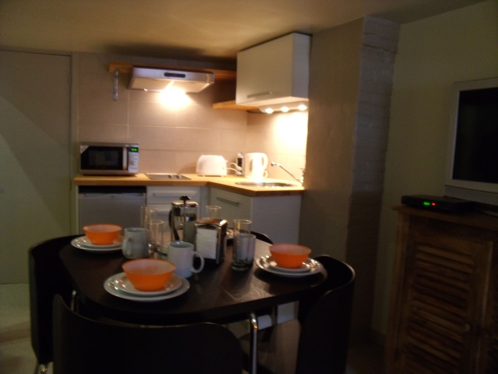 Private kitchenette
