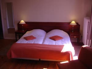 thumbnail: General view
