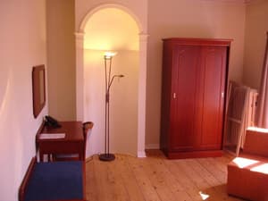 thumbnail: General view