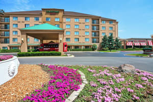 thumbnail: Exterior