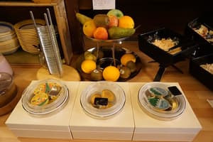 thumbnail: Breakfast area