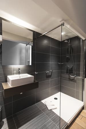 thumbnail: Bathroom shower