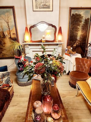 thumbnail: Living area