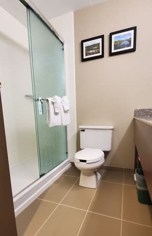 thumbnail: Bathroom