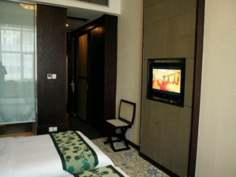 Yinchuan Tongfu Hotel 8