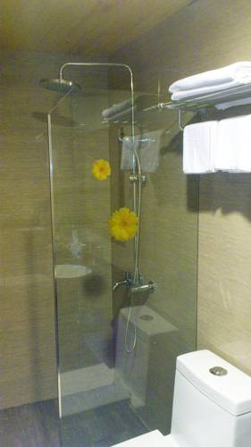 12185874.jpg