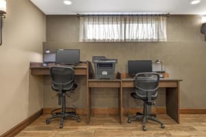 thumbnail: Business center