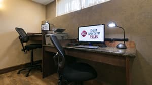 thumbnail: Business center