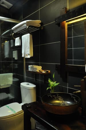 thumbnail: Bathroom