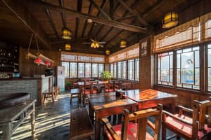 thumbnail: Bar (on property)